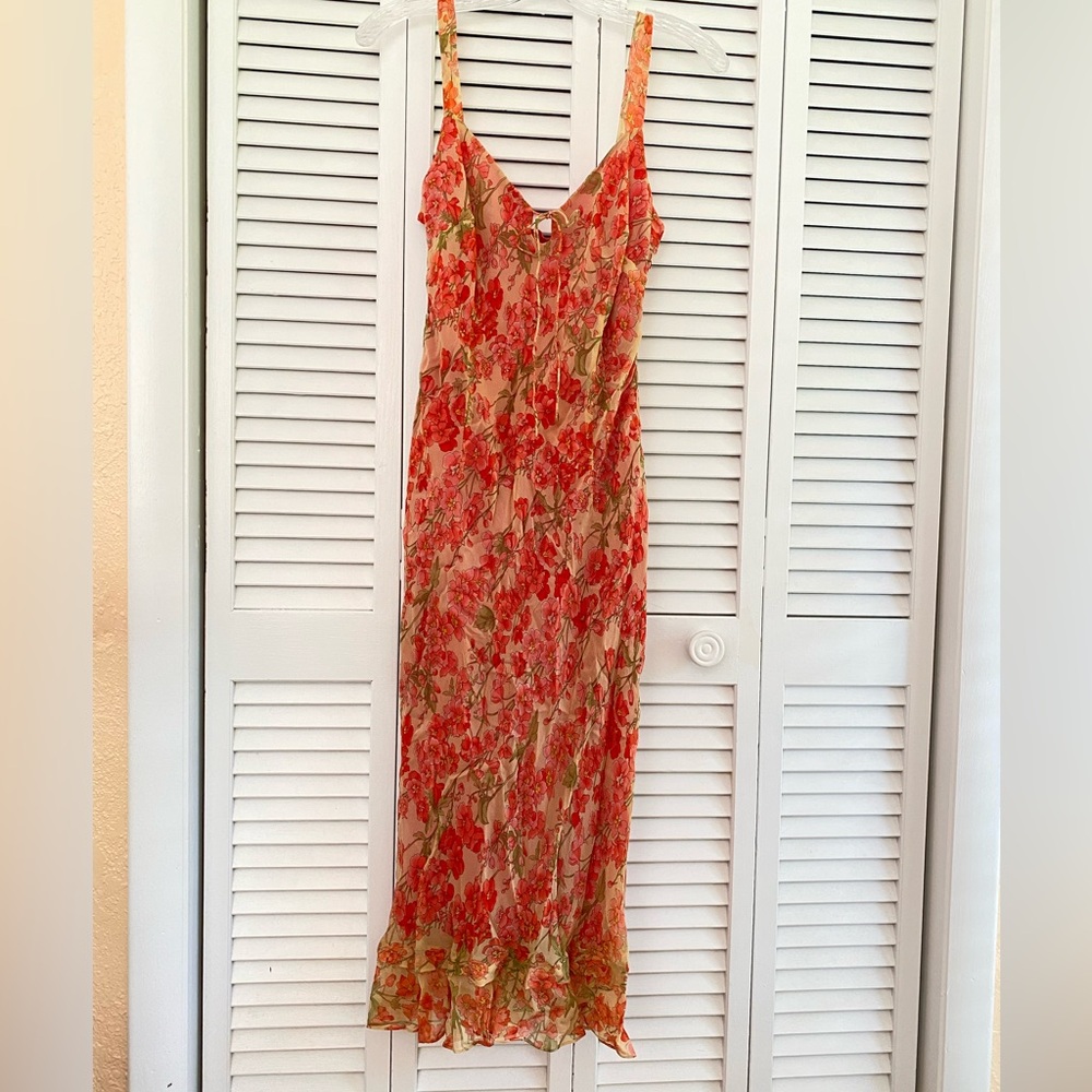 Vintage floral midi dress